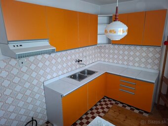 Kuchynská linka - 2