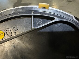 Znak Mercedes-Benz - 2