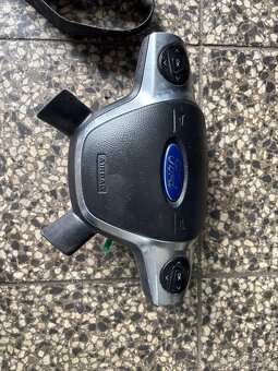 Predám AIRBAGOVU sadu Ford focus MK3 - 2