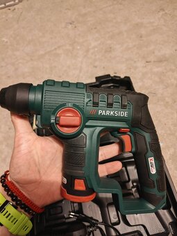 Vŕtačka s priklepom - 2