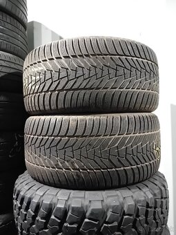 2x zimné pneu Hankook 305/40R20 - 2