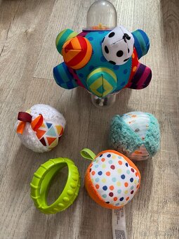 Senzorické hračky pre bábätká - 2