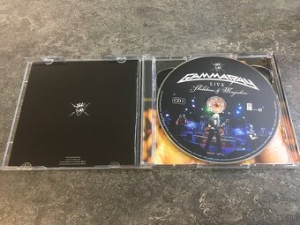 CD albumy + single - 2