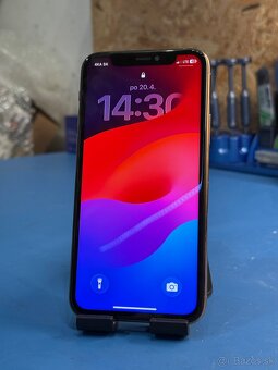 iPhone 11 Pro - 2