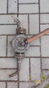 Ručná pumpa - 2