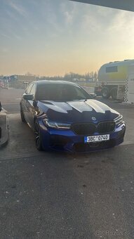 Na splátky BMW M5 competition - 2