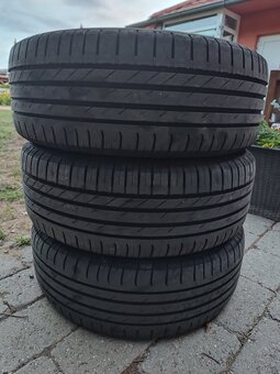 Predám pneumatiky Nokian Wetproof 1 - 2