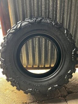 Pneu 35x12.50.50R20LT - 2