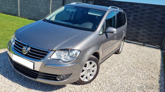 Volkswagen Touran 2.0 tdi automat dsg facelift xenony - 2