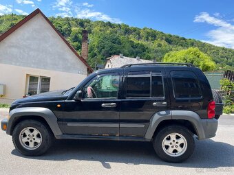 Jeep CHEROKEE - 2