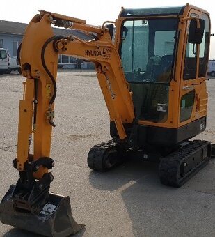Pásový minibáger HYUNDAI R18-9 - 2