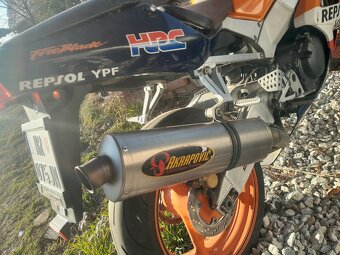 Honda repsol 900 - 2