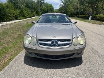 SL500 Mercedes Benz V8 - 2
