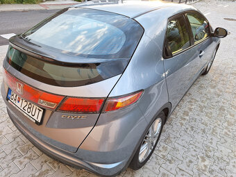 Honda Civic 2.2Cdti len 159tis km - 2