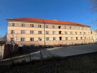 Na predaj 2-izbový byt v historickej budove, Martin -... - 2