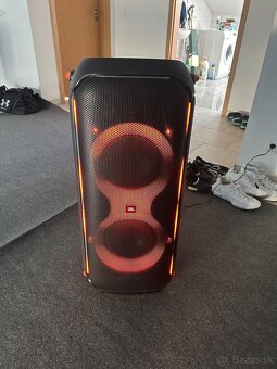 Predám reproduktor JBL partybox 710 - 2