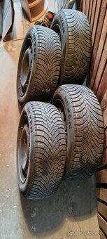 Kolesá - Škoda rapid + zimné pneumatiky 185/60R15 - 2
