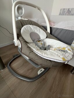 Hupacie, hracie, vybrovacie a svetelne kreslo Joie - 2