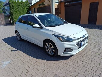 Hyundai i20 rok 2018, 1,25 benzín 75000 km - 2