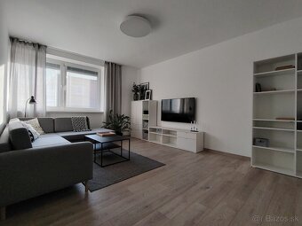 Prenájom 2 izbový byt, Žilina - Staré mesto, Cena: 850€ - 2