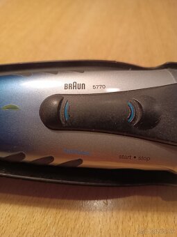 Holiaci strojček BRAUN 5770 - 2