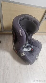 Vanicka so stojanom/Kocik Teutonia Fun/ Autosedacka Romer - 2