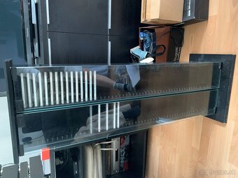 DARUJEM elegantny stojan na CD - 2