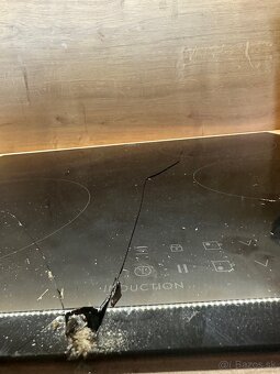 Indukčná doska Electrolux CIR60433 - poškodené sklo - 2