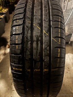 Pneumatiky Nokian Weltproof 235/60 R18 - 2