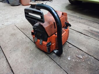 Motorová píla Husqvarna 61 - 2