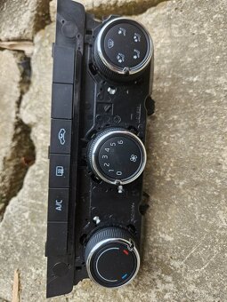 panel manualnej klimatizacie kodiaq - 2