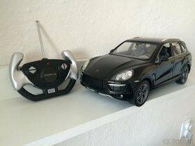 Predám RC Porsche Cayenne Turbo 1:14 - 2