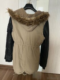 Dámska dlhá bunda s koženkovými rukávmi - 2
