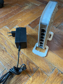 Netgear router - 2