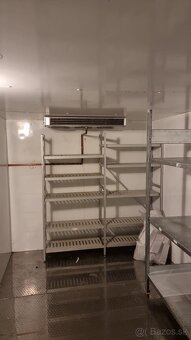 Chladiaci Box, Chladiarenský Box, Mraziaci Box - 2