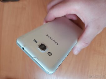 Starý ale funkčný Samsung - 2