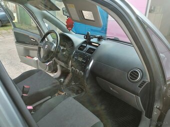 Suzuki SX4 - 2