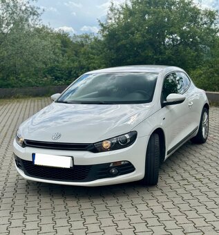 Volkswagen Scirocco 2.0 TDI LIFE - 2