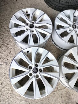 4ks alu disky orig. Škoda 5x100 r16 - 2
