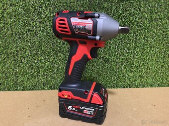 Milwaukee M18 BIW12 aku rázový uťahovák - 2