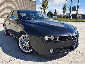 Alfa Romeo 159 ti Q4 3.2 JTS 191 kW - 2