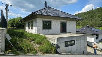 Rozostavaný RD v Hornom Moštenci na predaj - 2