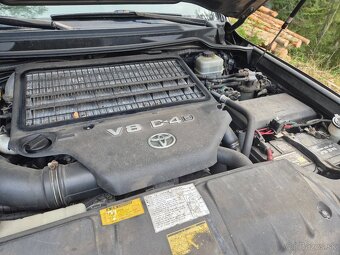 Toyota Landcruiser 200 - 2