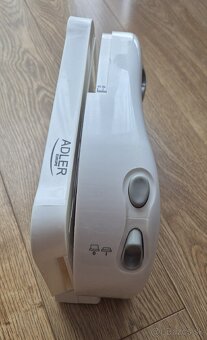 Elektrický krájač Adler AD4701 – zachovalý stav - 2