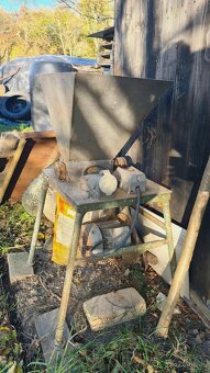 Srotovnik na ovocie - 2