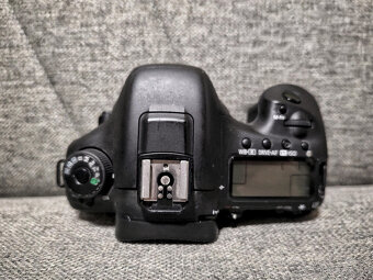 Canon EOS 7D Mark II - super cena 330€ - 2