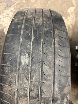Predám Dunlop 235/55R20 - 2