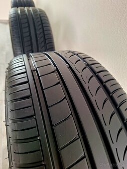 LETNÉ PNEUMATIKY 225/40 R18 - 2