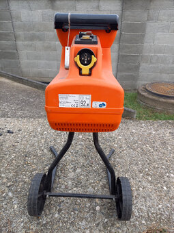 Valcový drvič konárov/štiepkovač - 2