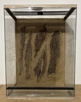 Terárium 60x40x80 s 3D stenou - 2